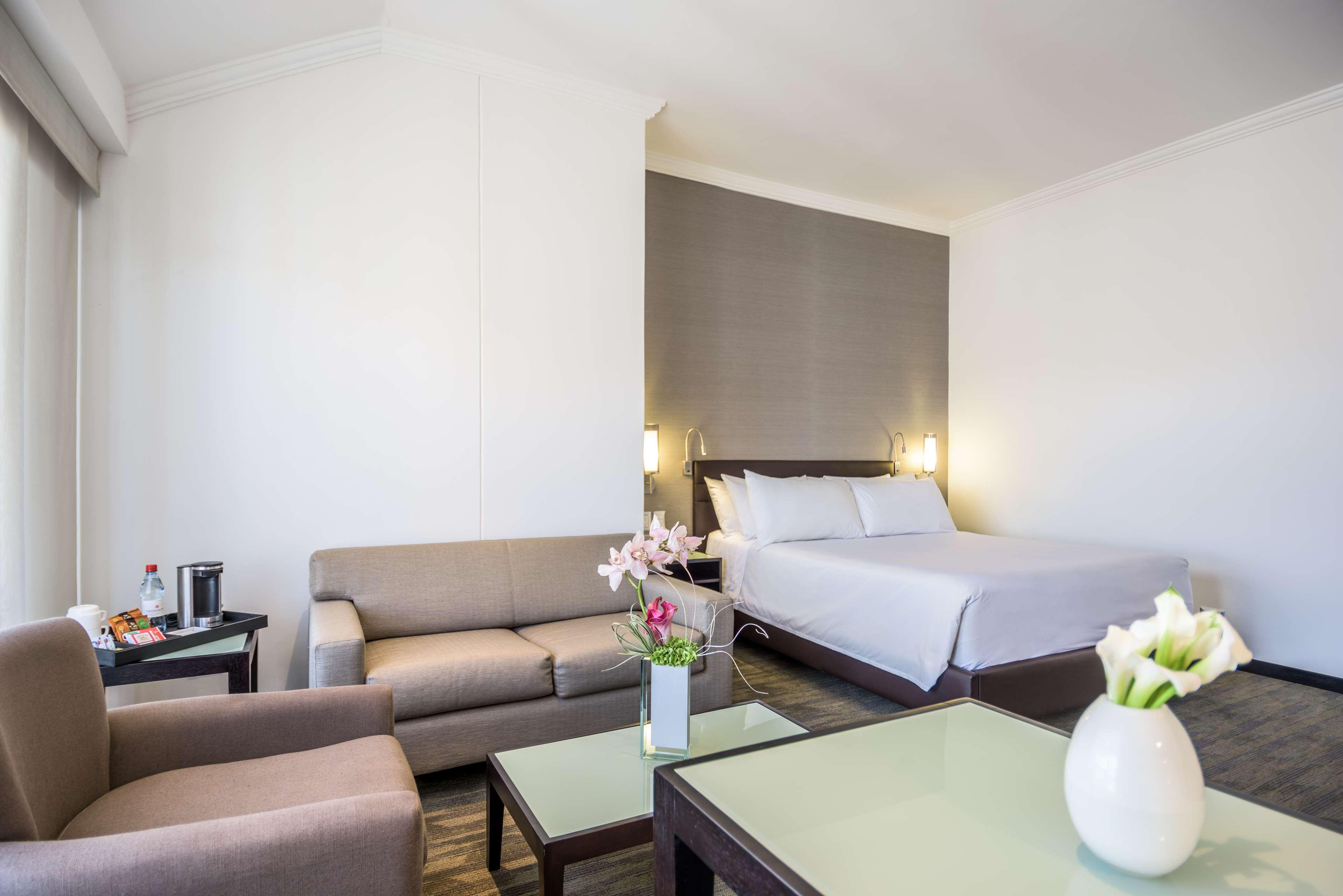 Nh Collection Quito Royal Hotel Bagian luar foto