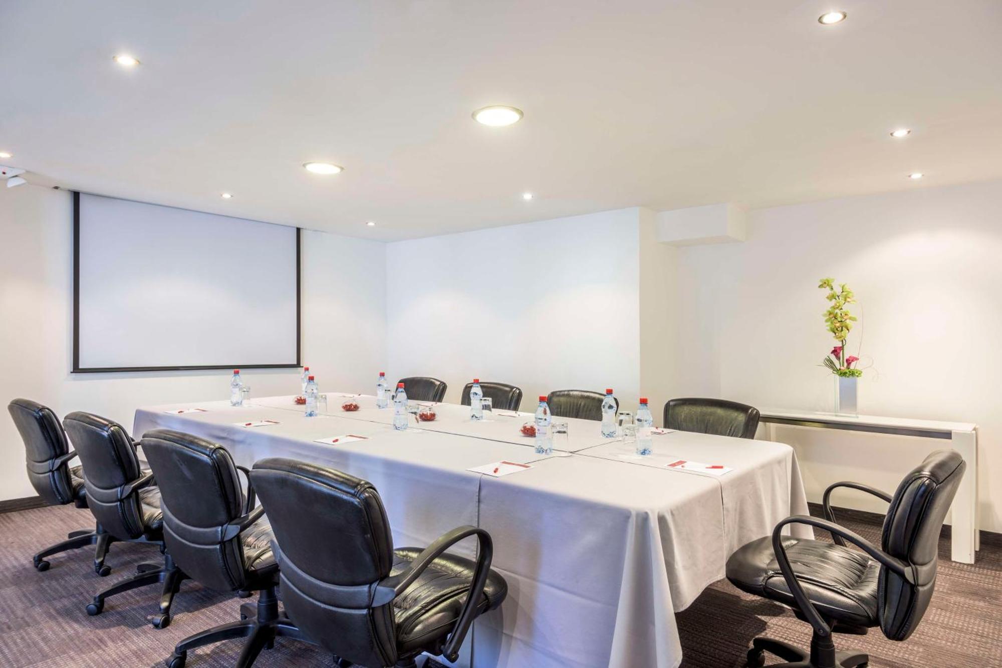 Nh Collection Quito Royal Hotel Bagian luar foto
