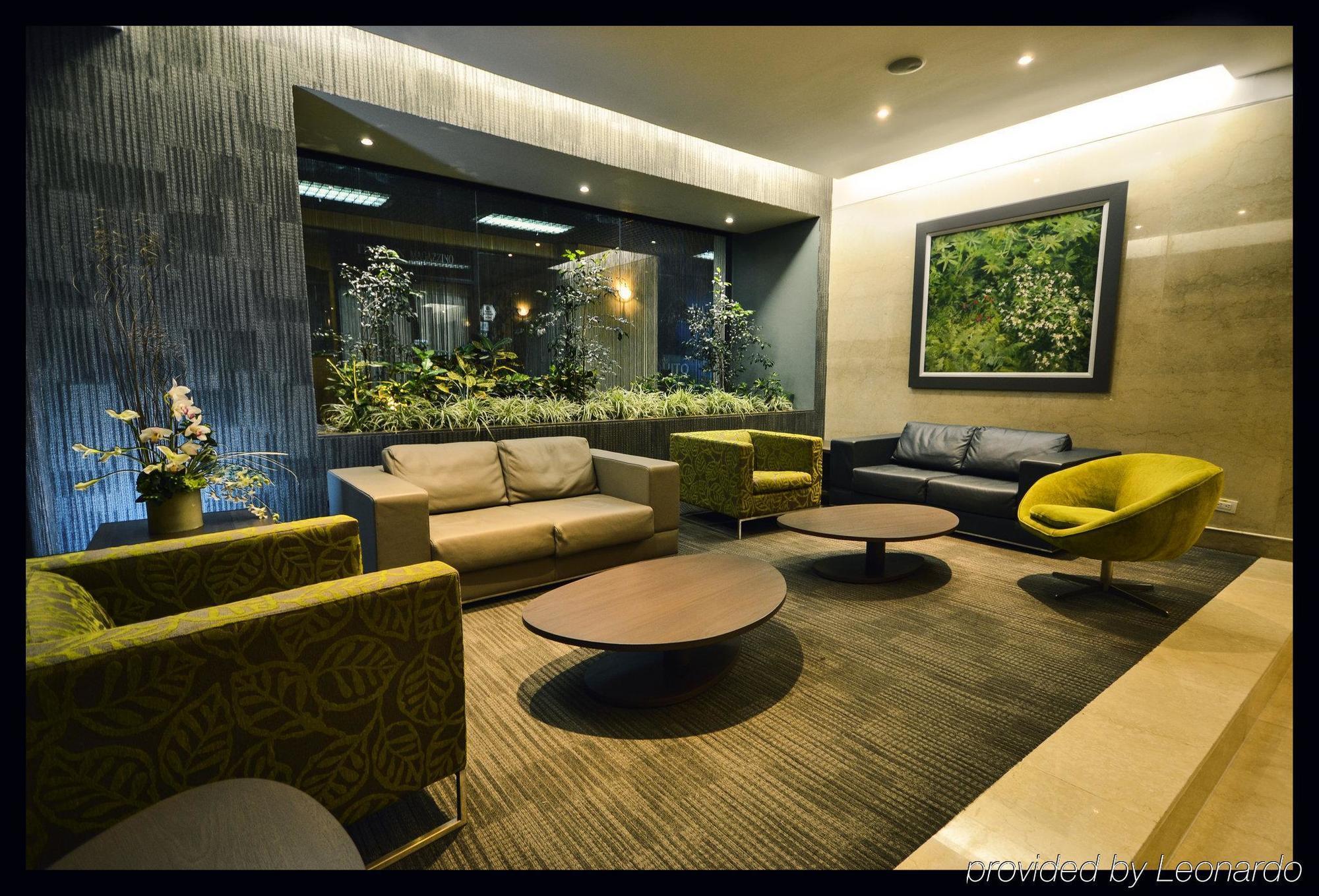 Nh Collection Quito Royal Hotel Bagian luar foto